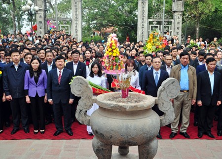 Lễ tưởng niệm 742 năm ngày Tướng quân Phạm Ngũ Lão ra quân đánh giặc giữ nước - ảnh 1